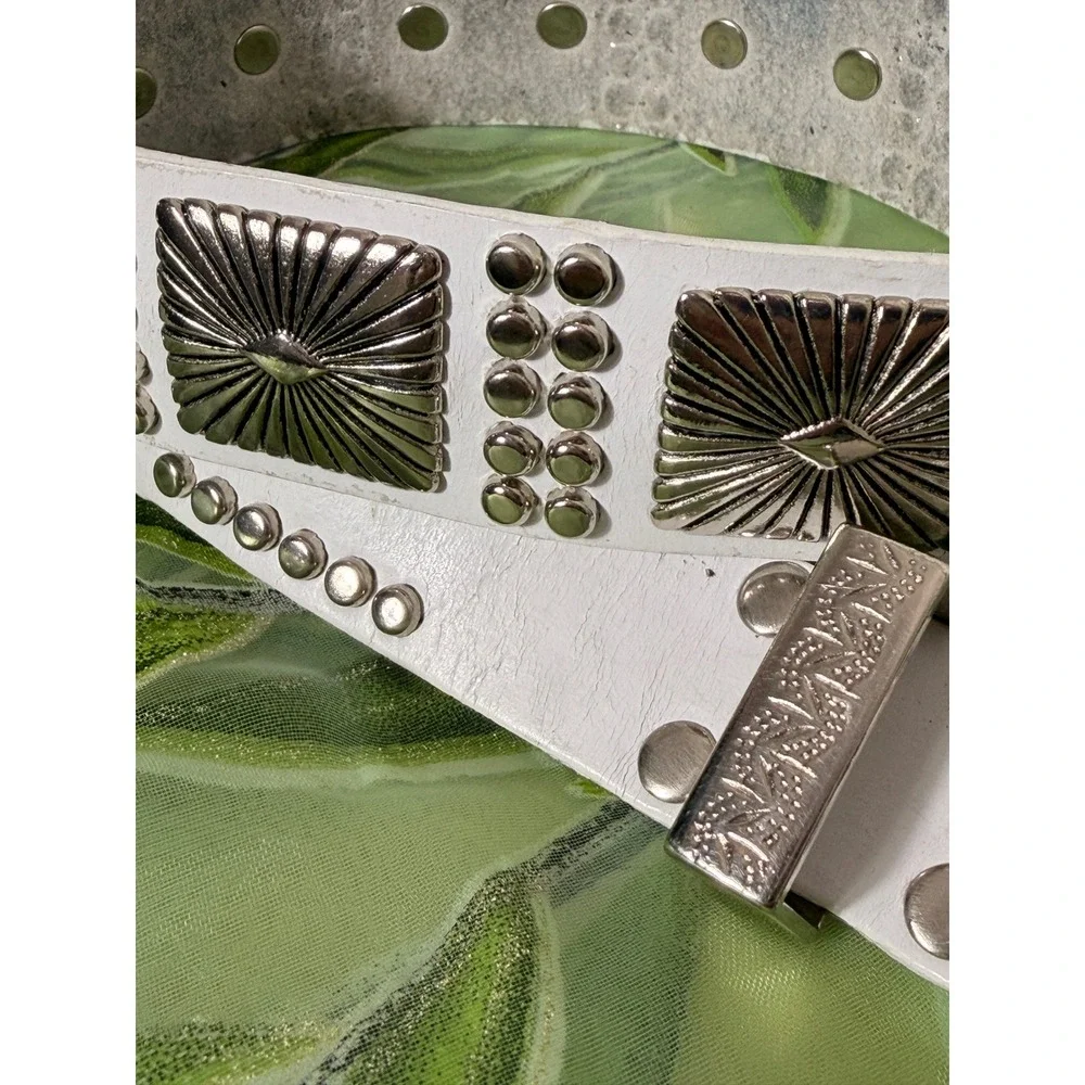 White Faux Leather Western Studded Concho Belt Silver Engraved Buckle ML